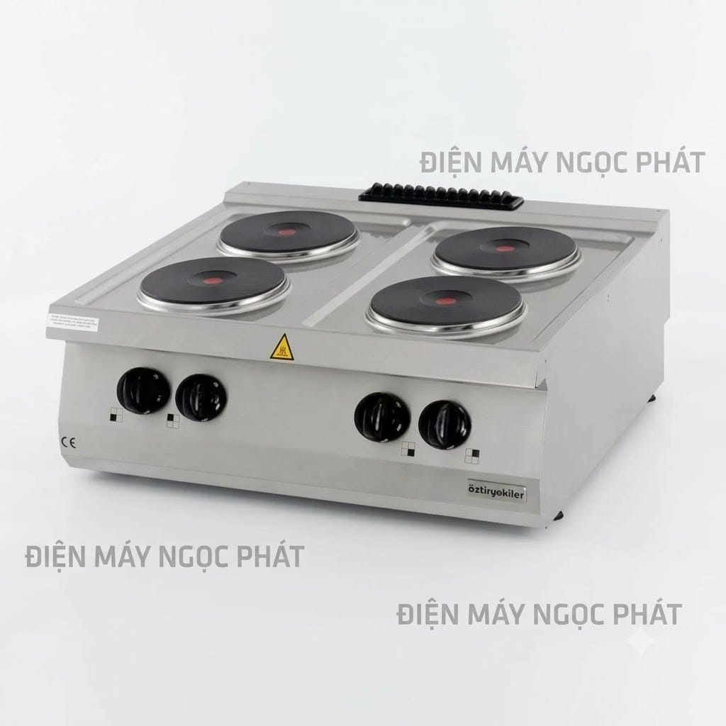 Bếp Âu 4 họng dùng điện Ozti OSOE 8070